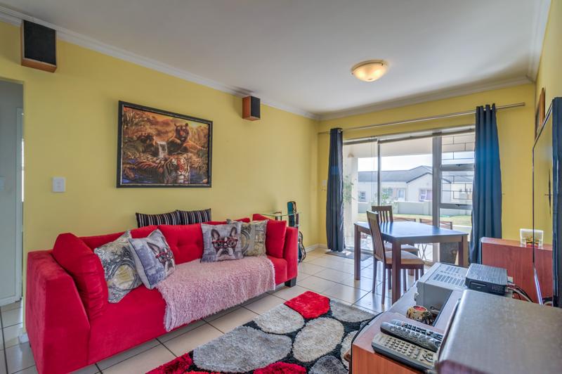 2 Bedroom Property for Sale in Somerset West Western Cape
